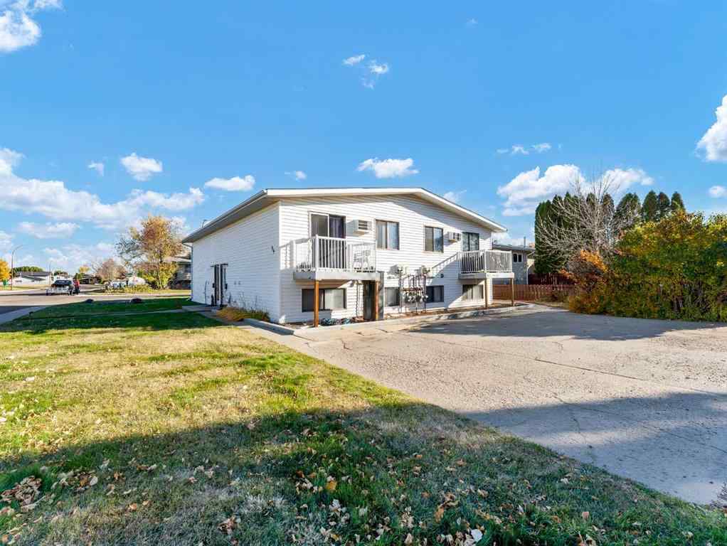 MLS® A2267021 - 39 Cairns Way SE in Crestwood-Norwood Medicine Hat, Multi-Family