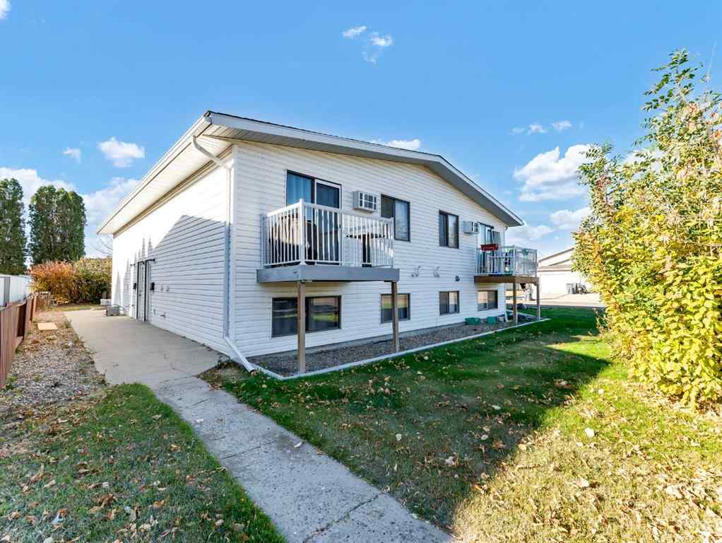 MLS® A2267021 - 39 Cairns Way SE in Crestwood-Norwood Medicine Hat, Multi-Family