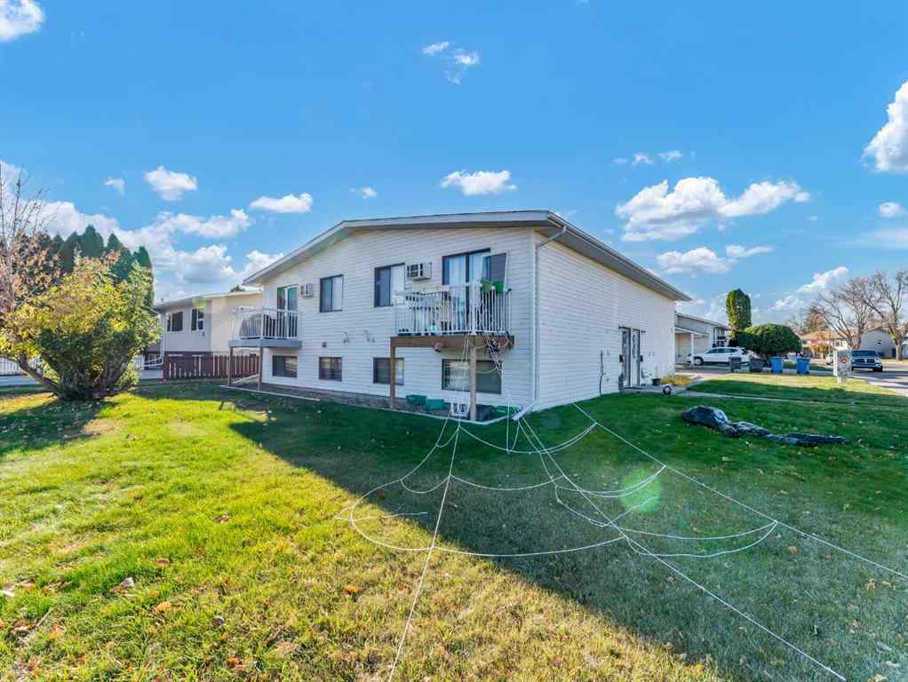 MLS® A2267021 - 39 Cairns Way SE in Crestwood-Norwood Medicine Hat, Multi-Family