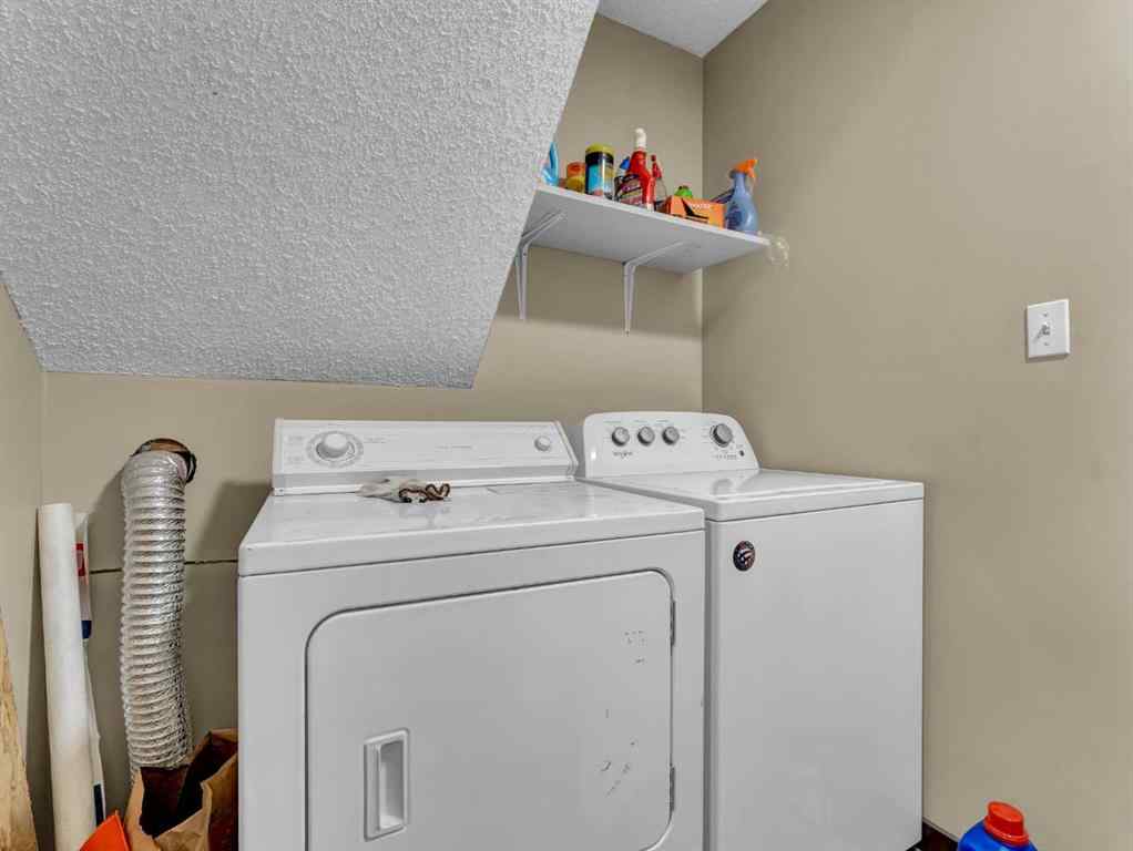 MLS® A2267021 - 39 Cairns Way SE in Crestwood-Norwood Medicine Hat, Multi-Family