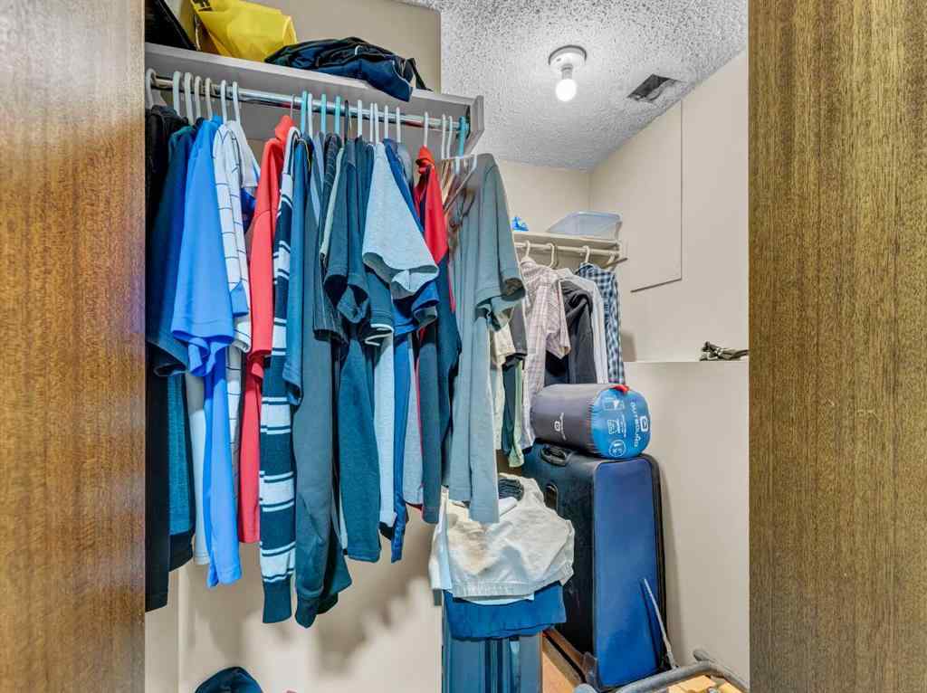 MLS® A2267021 - 39 Cairns Way SE in Crestwood-Norwood Medicine Hat, Multi-Family