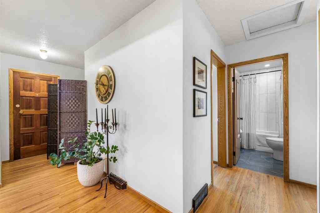 MLS® A2267022 - Unit #A 281025 Range Road 42   in NONE Rural Rocky View County, Residential