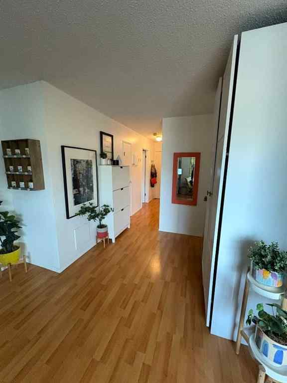 MLS® A2267026 - Unit #203 1625 11 Avenue SW in Sunalta Calgary, Residential