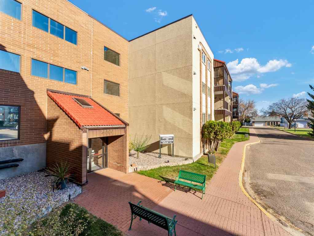 MLS® A2267030 - Unit #107 3090 15 Avenue SE in Southview-Park Meadows Medicine Hat, Residential