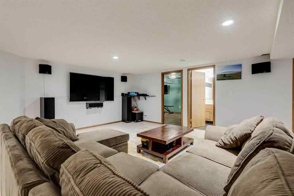 MLS® A2267033 - 27 Elk Valley Place  in Elk Valley Bragg Creek, Residential