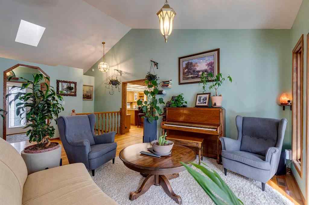 MLS® A2267033 - 27 Elk Valley Place  in Elk Valley Bragg Creek, Residential