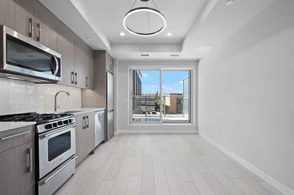 MLS® A2267036 - Unit #209 110 18A Street NW in West Hillhurst Calgary, Residential