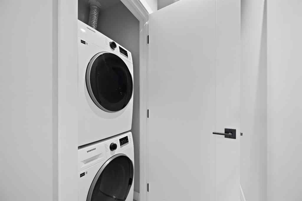 MLS® A2267036 - Unit #209 110 18A Street NW in West Hillhurst Calgary, Residential