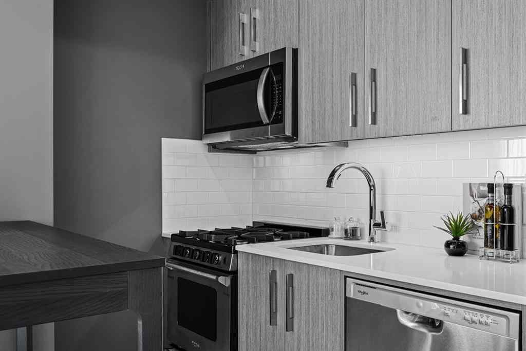 MLS® A2267037 - Unit #235 110 18A Street NW in West Hillhurst Calgary, Residential