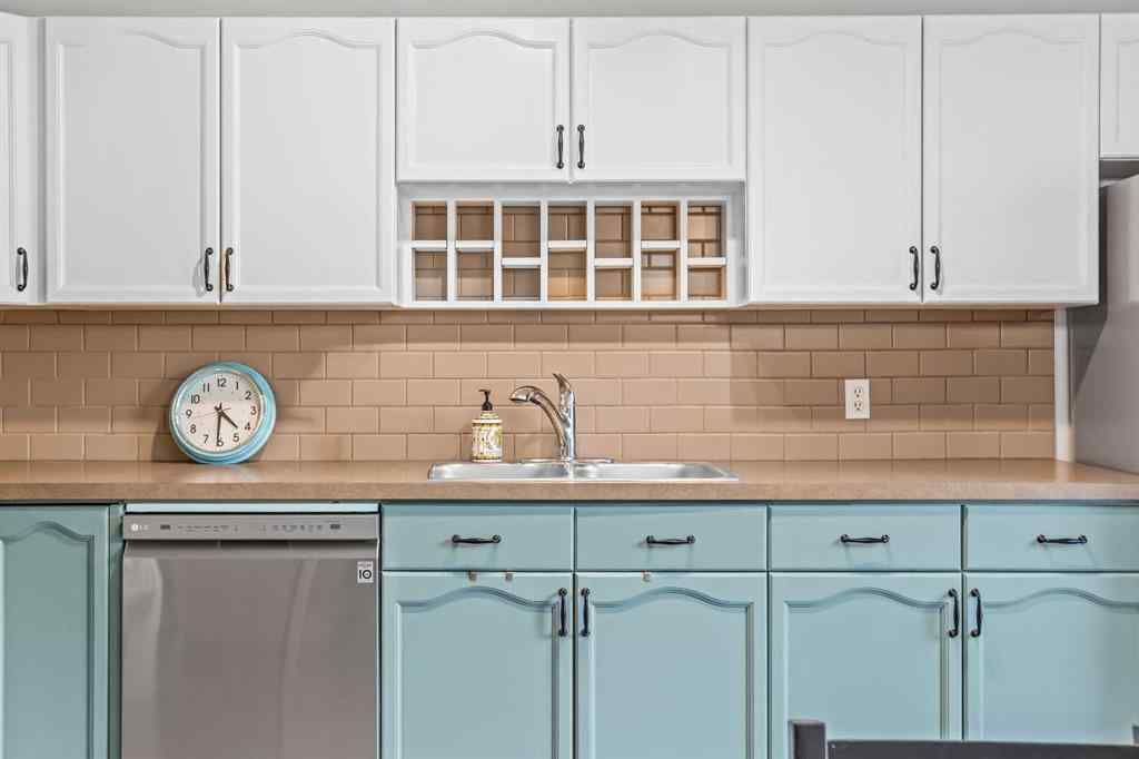 MLS® A2267039 - Unit #32 200 Glacier Drive  in Cougar Creek Canmore, Residential