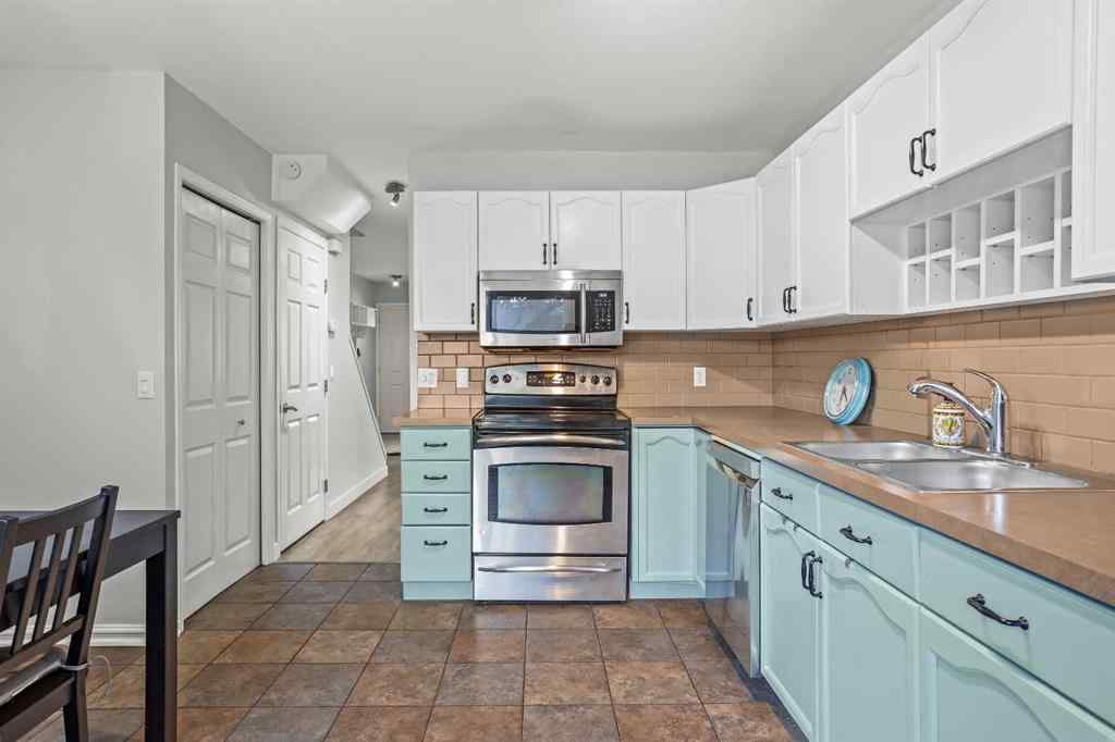 MLS® A2267039 - Unit #32 200 Glacier Drive  in Cougar Creek Canmore, Residential