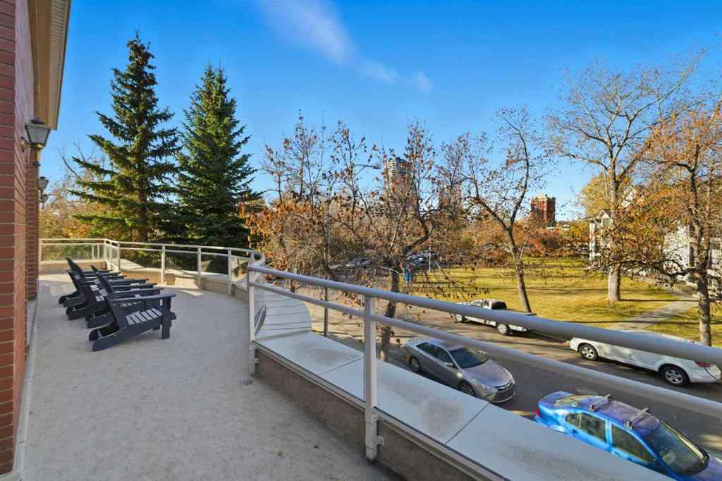 MLS® A2267043 - Unit #3104 24 Hemlock Crescent SW in Spruce Cliff Calgary, Residential