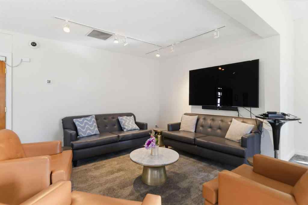 MLS® A2267043 - Unit #3104 24 Hemlock Crescent SW in Spruce Cliff Calgary, Residential