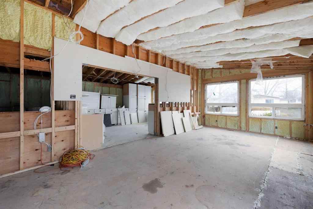 MLS® A2267045 - 232 Greenwich Lane  in Gregoire Park Fort McMurray, Residential