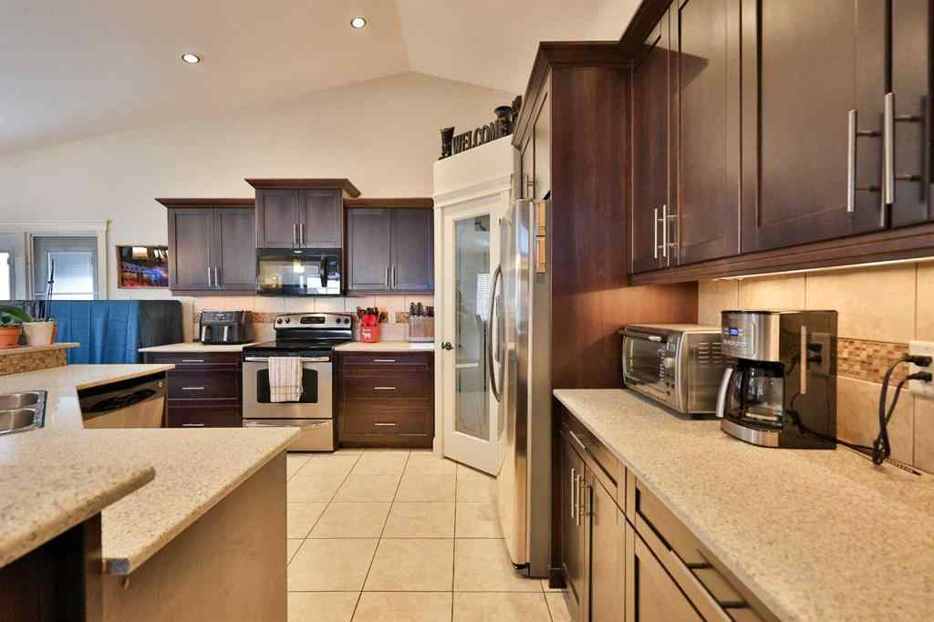 MLS® A2267048 - 232 Sixmile Common S in Southgate Lethbridge, Residential