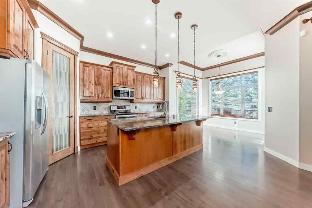 MLS® A2267052 - 157 Everoak Park SW in Evergreen Calgary, Residential