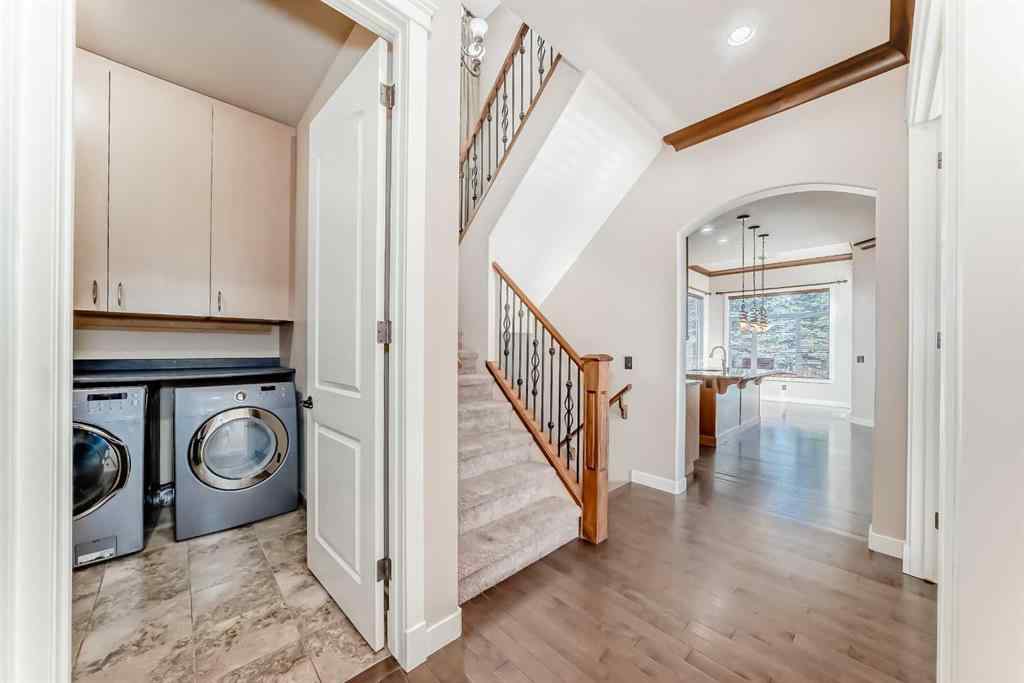 MLS® A2267052 - 157 Everoak Park SW in Evergreen Calgary, Residential