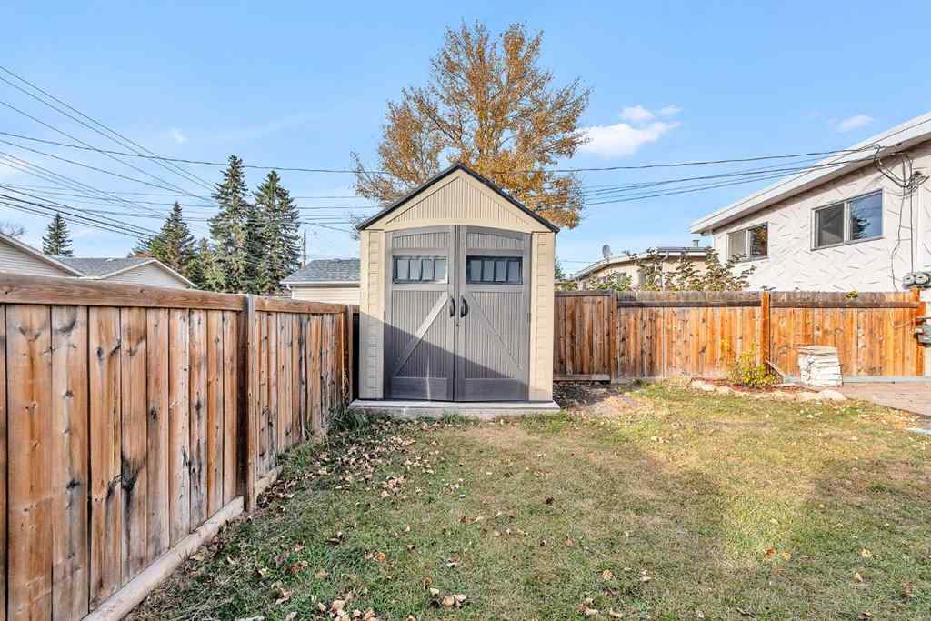 MLS® A2267053 - 10831 5 Street SW in Southwood Calgary, Residential