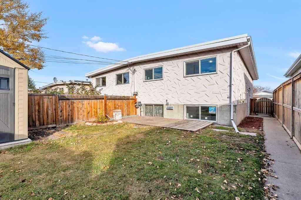 MLS® A2267053 - 10831 5 Street SW in Southwood Calgary, Residential