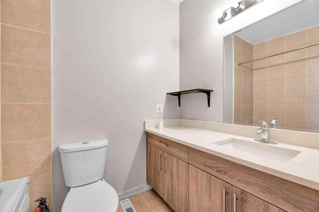 MLS® A2267053 - 10831 5 Street SW in Southwood Calgary, Residential