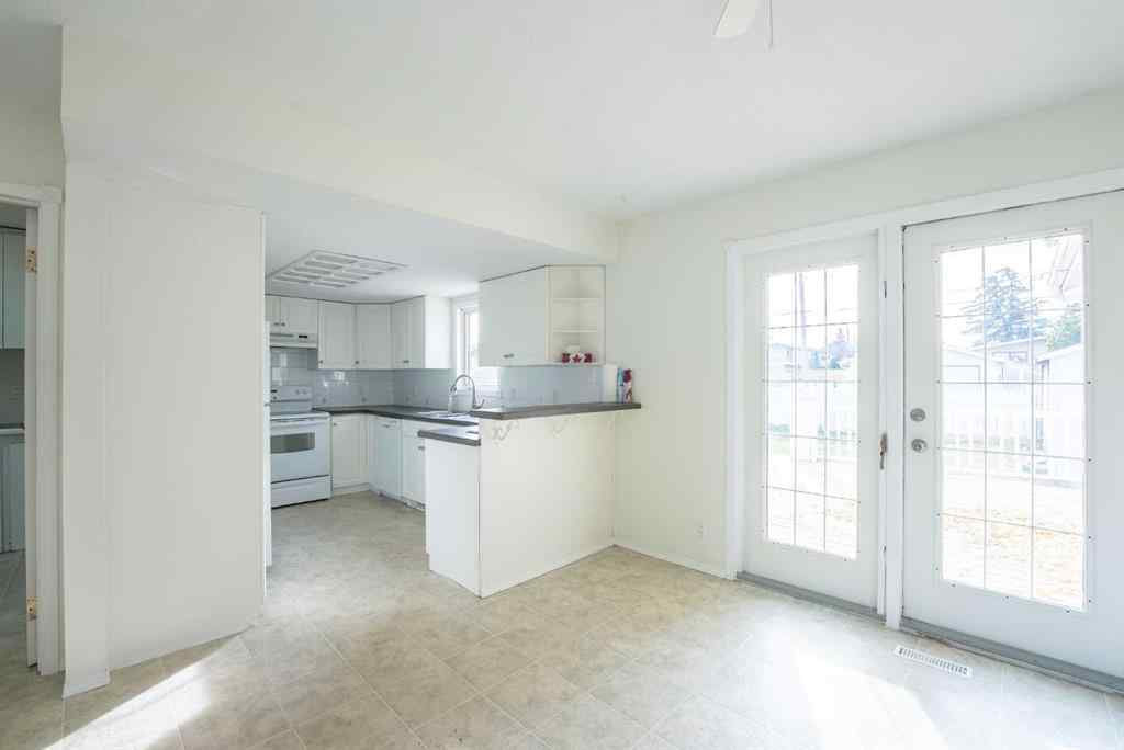 MLS® A2267054 - 118 2 Street   in NONE Shaughnessy, Residential