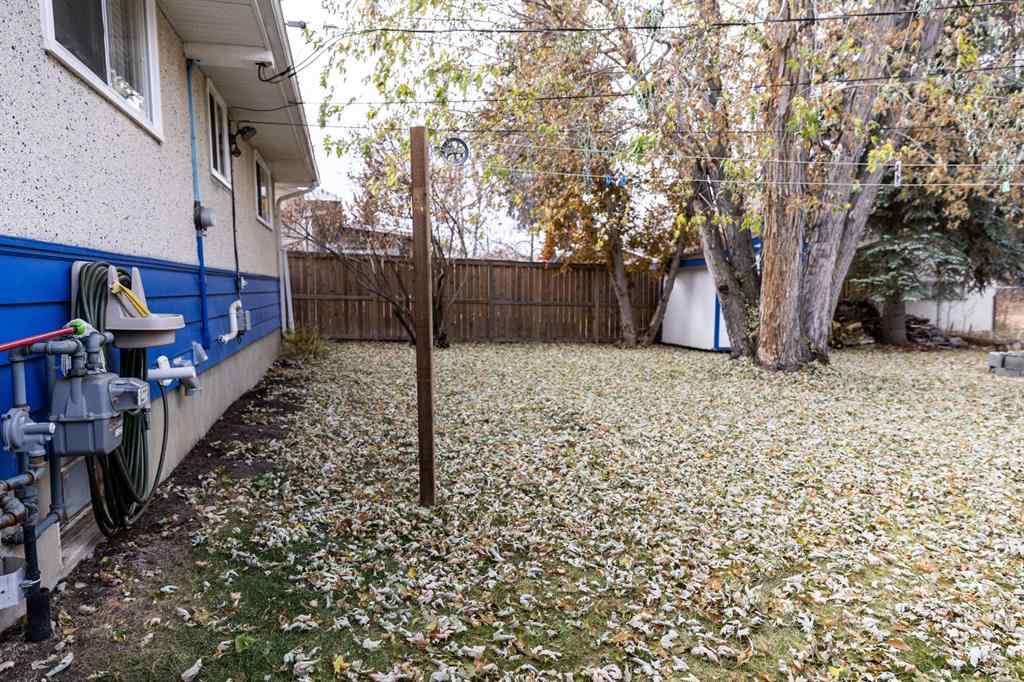 MLS® A2267055 - 40 Fern Road  in Fairview Red Deer, Residential