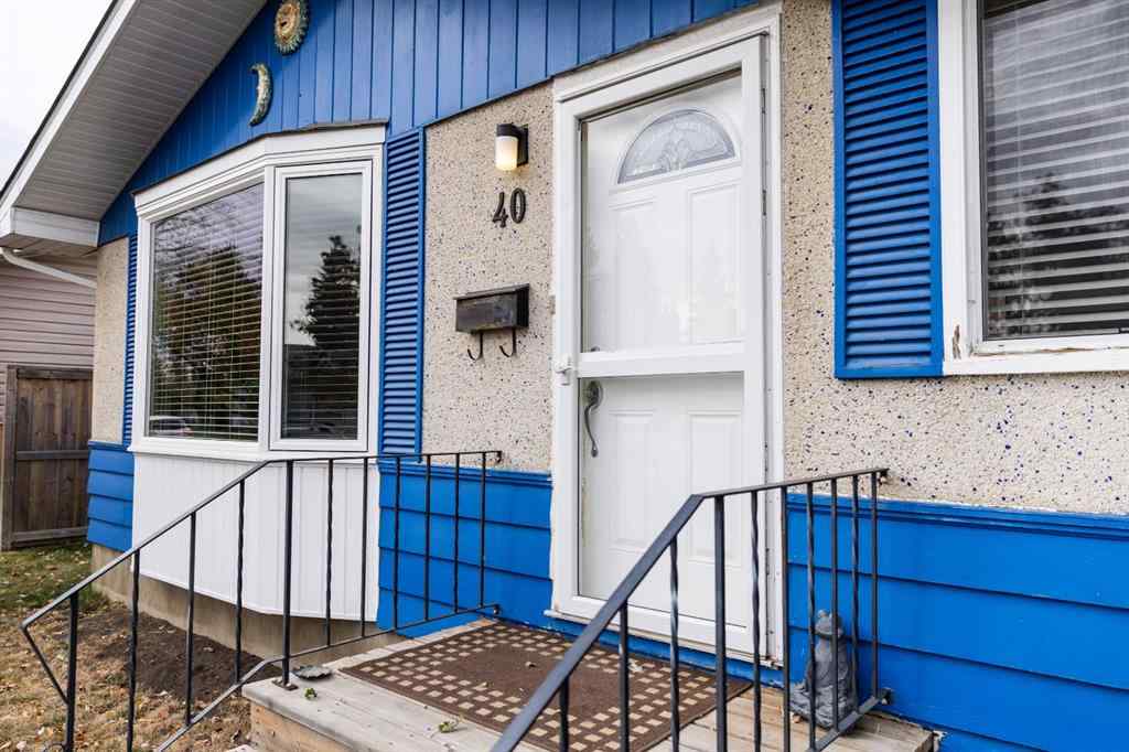 MLS® A2267055 - 40 Fern Road  in Fairview Red Deer, Residential