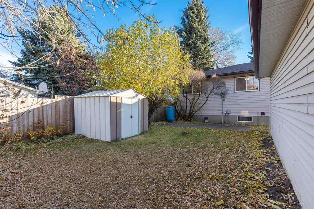 MLS® A2267056 - 4620 31 Avenue NE in Rundle Calgary, Residential