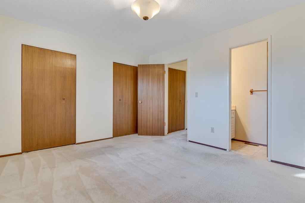 MLS® A2267056 - 4620 31 Avenue NE in Rundle Calgary, Residential