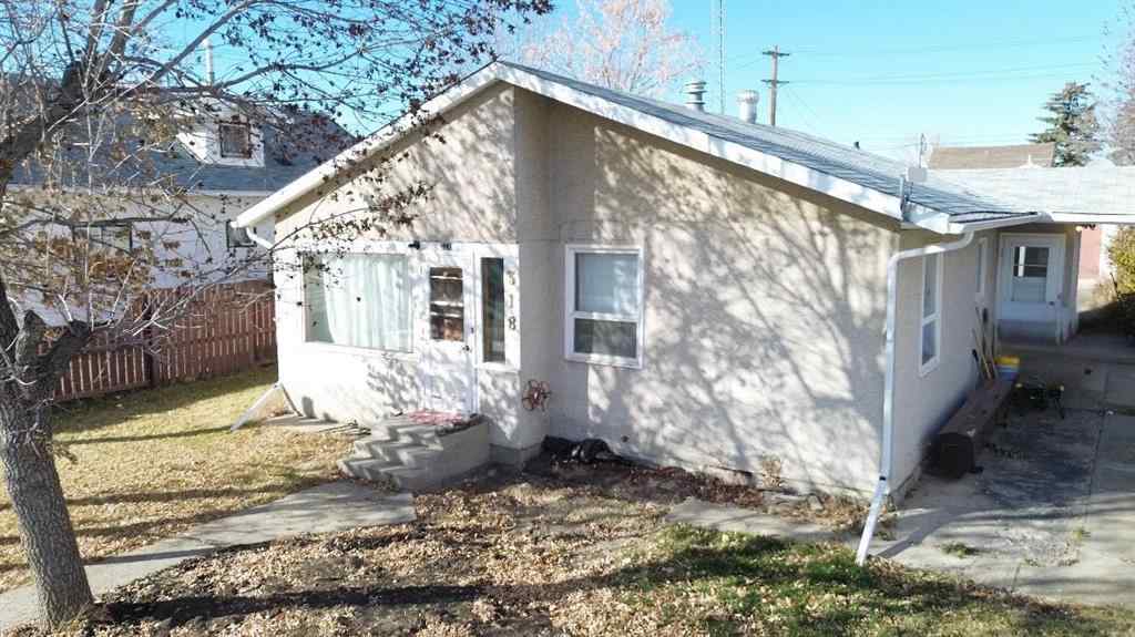 MLS® A2267058 - 318 3 Avenue W in Hanna Hanna, Residential