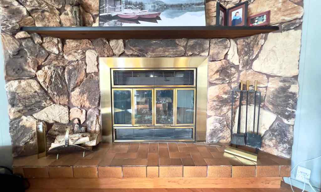 MLS® A2267058 - 318 3 Avenue W in Hanna Hanna, Residential