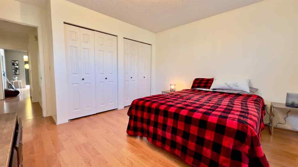 MLS® A2267058 - 318 3 Avenue W in Hanna Hanna, Residential