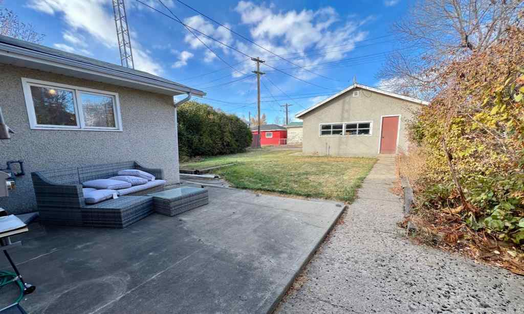 MLS® A2267058 - 318 3 Avenue W in Hanna Hanna, Residential