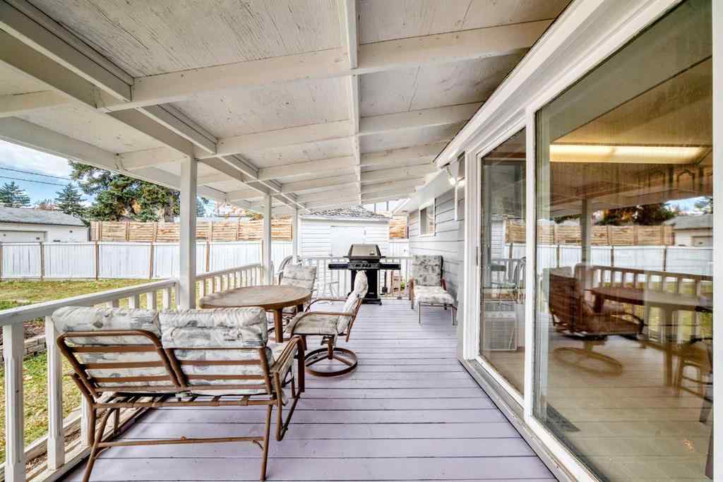 MLS® A2267059 - 627 Seymour Avenue SW in Southwood Calgary, Residential