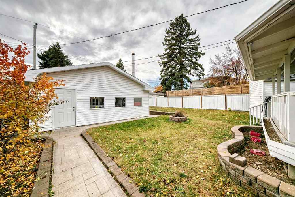 MLS® A2267059 - 627 Seymour Avenue SW in Southwood Calgary, Residential