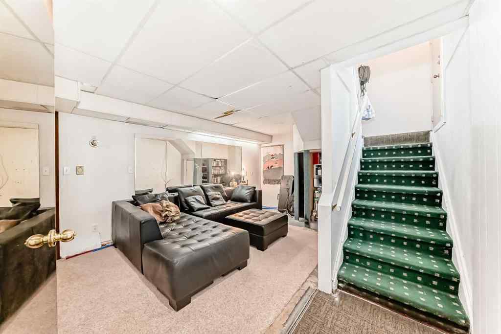 MLS® A2267059 - 627 Seymour Avenue SW in Southwood Calgary, Residential