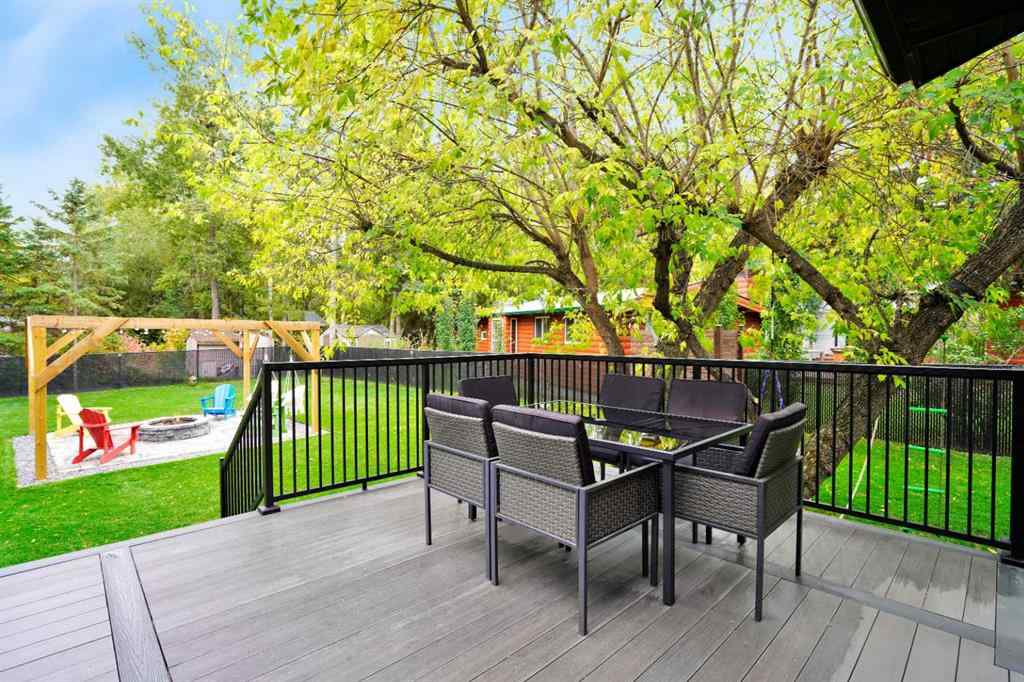 MLS® A2267064 - 17 Hummingbird Lane  in NONE Half Moon Bay, Residential