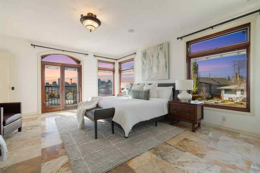 MLS® A2267071 - 804 9A Street NE in Renfrew Calgary, Residential