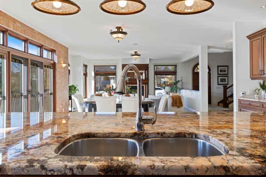 MLS® A2267071 - 804 9A Street NE in Renfrew Calgary, Residential