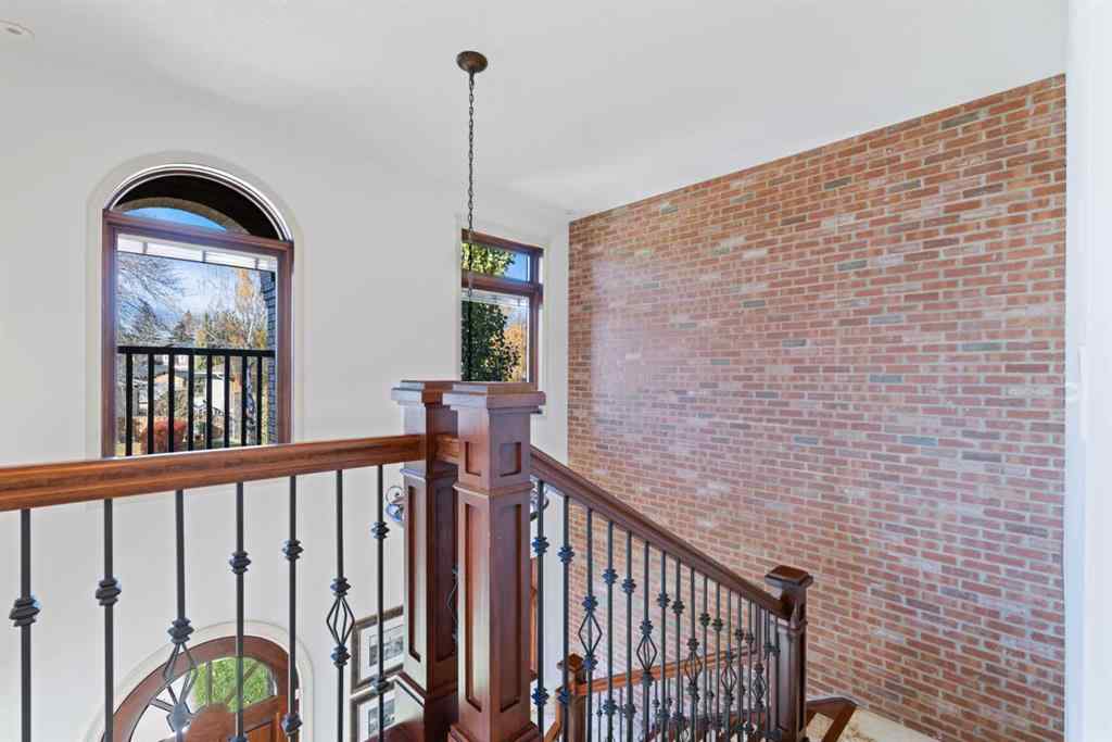 MLS® A2267071 - 804 9A Street NE in Renfrew Calgary, Residential