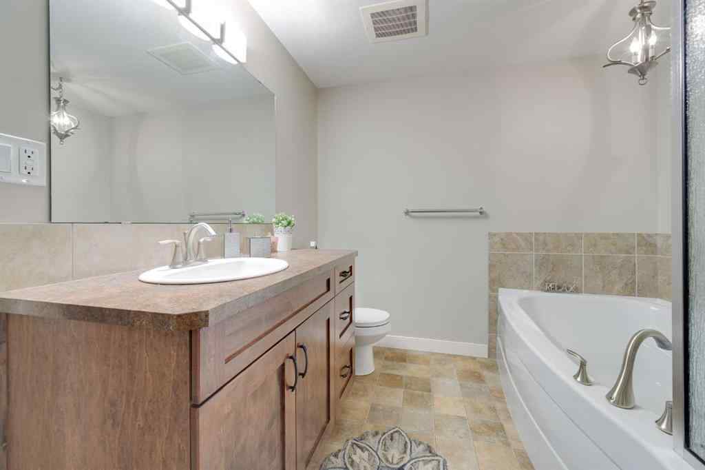 MLS® A2267072 - Unit #211 5213 61 Street  in Highland Green Red Deer, Residential