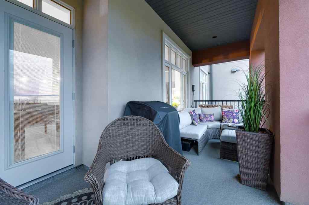 MLS® A2267072 - Unit #211 5213 61 Street  in Highland Green Red Deer, Residential