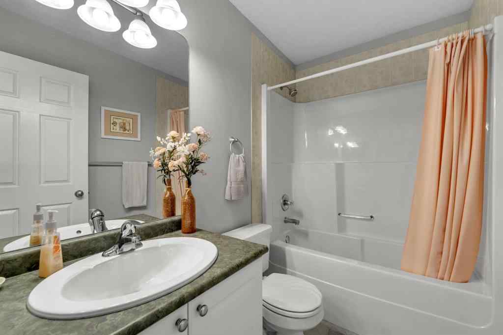 MLS® A2267075 - 116 Oakmere Place  in Westmere Chestermere, Residential