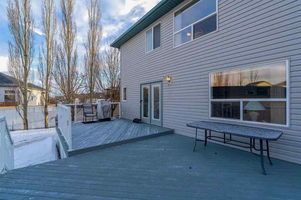 MLS® A2267075 - 116 Oakmere Place  in Westmere Chestermere, Residential