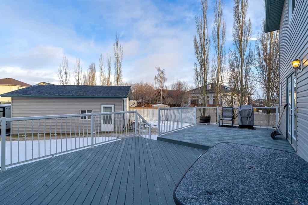 MLS® A2267075 - 116 Oakmere Place  in Westmere Chestermere, Residential