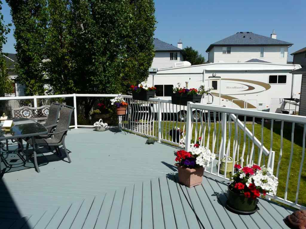 MLS® A2267075 - 116 Oakmere Place  in Westmere Chestermere, Residential