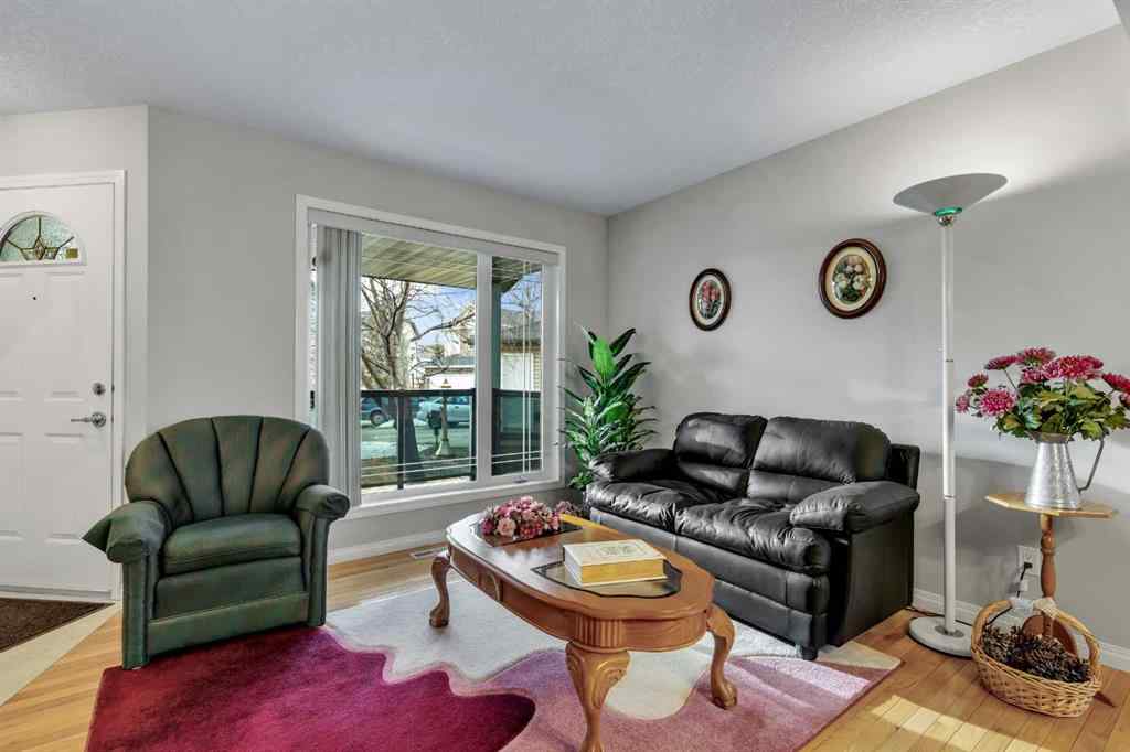 MLS® A2267075 - 116 Oakmere Place  in Westmere Chestermere, Residential