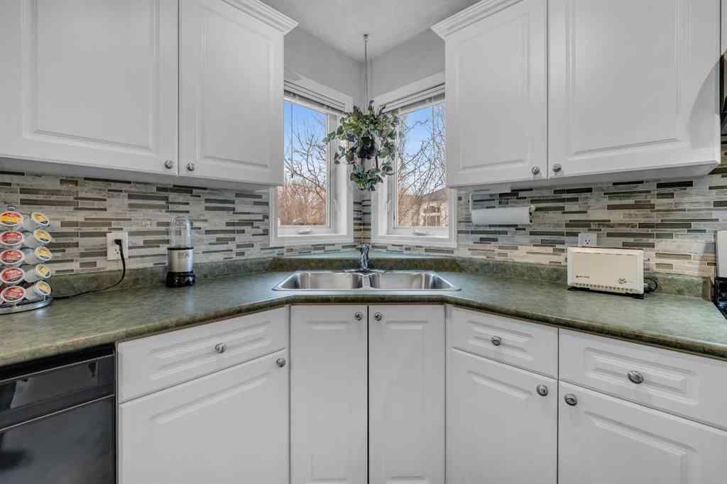 MLS® A2267075 - 116 Oakmere Place  in Westmere Chestermere, Residential