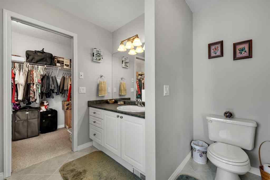 MLS® A2267075 - 116 Oakmere Place  in Westmere Chestermere, Residential