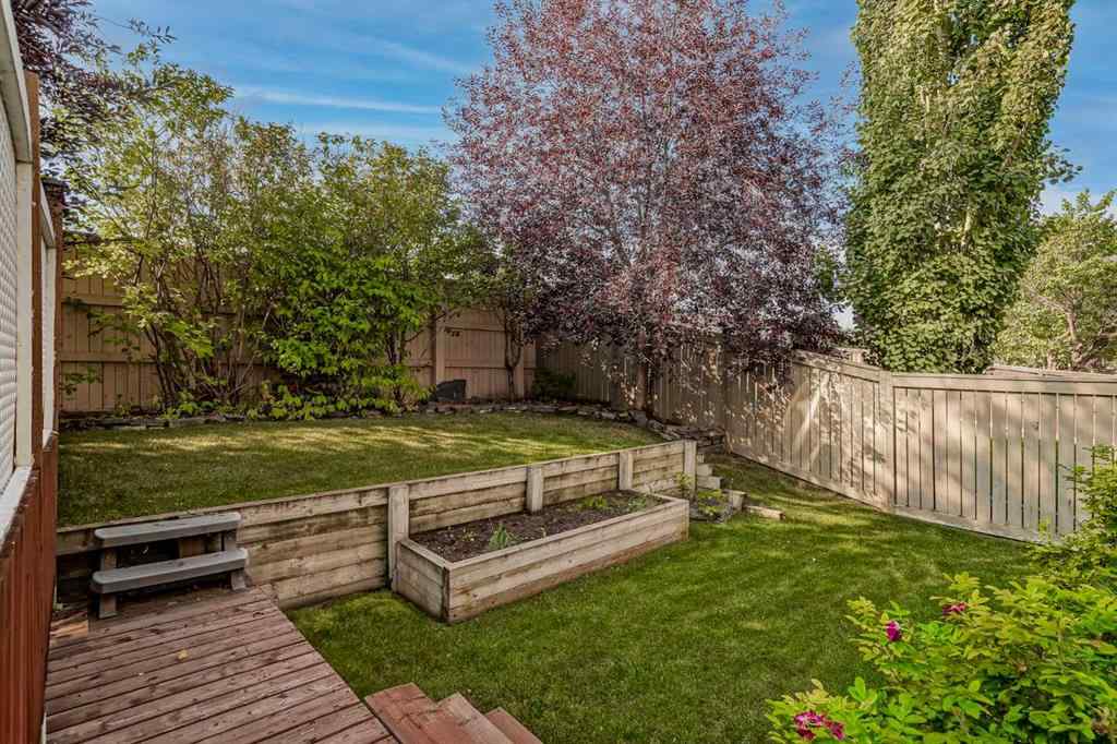 MLS® A2267076 - 48 Chapala Square SE in Chaparral Calgary, Residential